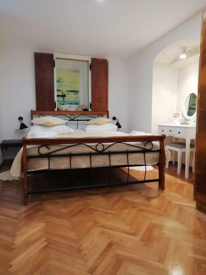 Apartman Teta Jadre Макарска Екстериор снимка